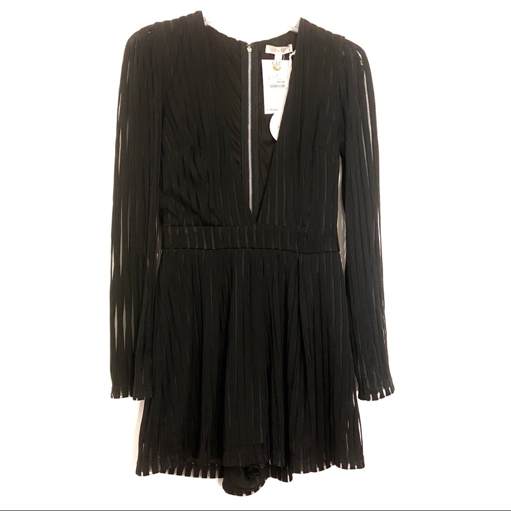 NWT Luxxel Low-Cut Long-Sleeve Black Romper